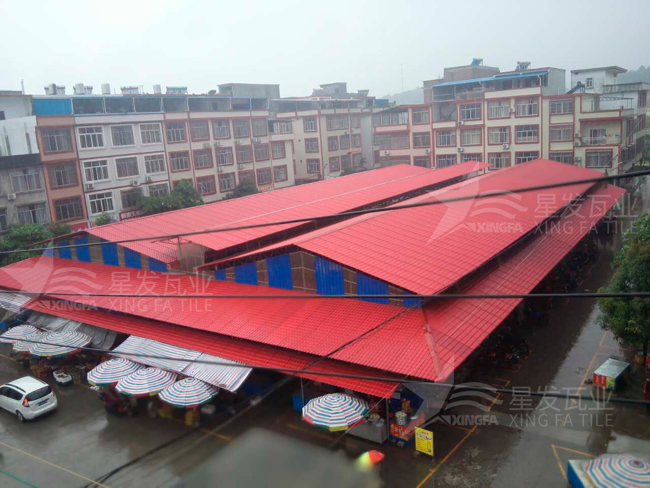 合成樹脂瓦防火性能強(qiáng)不強(qiáng)？遇到高溫，會(huì)不會(huì)著火？